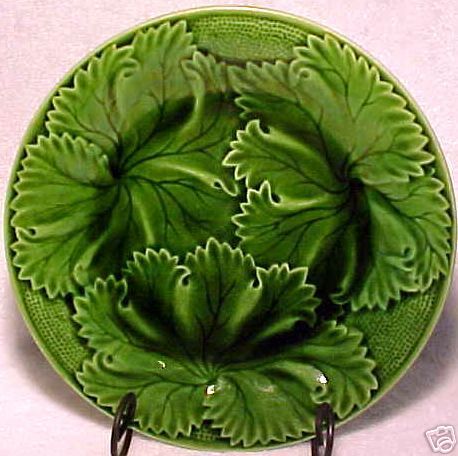 FM287, ANTIQUE FRENCH MAJOLICA PLATE Clairefontaine  
