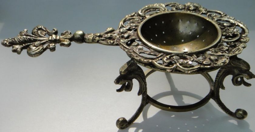   DUTCH EUROPE COIN SILVER TEA STRAINER STAND ART METAL OLD  